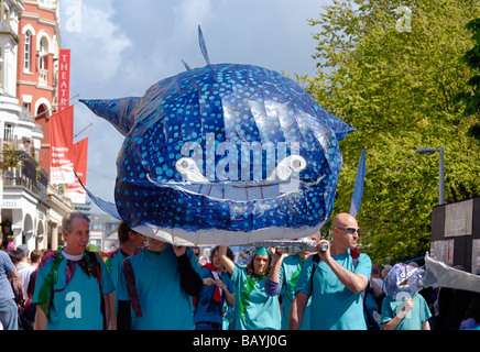 Kinder Parade durch Brighton 2009 Stockfoto