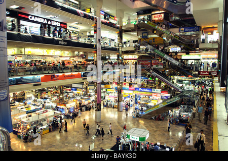 Pantip Plaza Thanon Phetburi Pratunam Bangkok thailand Stockfoto