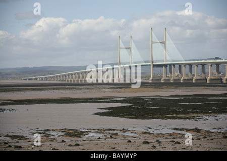 Blick nach Westen in Richtung Wales des Grenzübergangs M4 Autobahn zweite Severn-Brücke über den Fluss Severn. Stockfoto