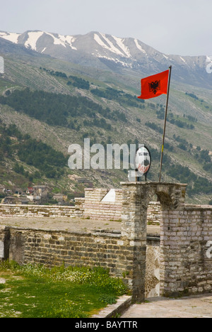 Burg in Gjirokastra Geburtsort des ehemaligen Diktators Enver Hoxha in Albanien Südeuropa Stockfoto