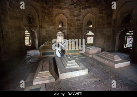 Inisde Ali Isa Khan Niazi Grab in Humayun-Mausoleum in Delhi Indien Stockfoto