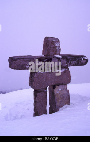 Die Inukshuk am Whistler Mountain Ski Resort von Whistler British Columbia Kanada ist das Symbol der Olympischen Winterspiele 2010 Stockfoto