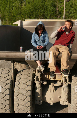 Tout est Parfait alles schönes Jahr ist: 2008 Regie: Yves Christian Fournier Chloe Bourgeois, Maxime Dumontier Stockfoto