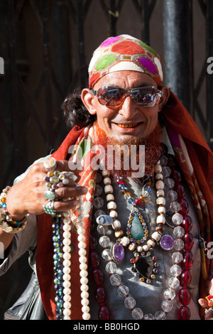 Schmuck-Hersteller in Alt-Delhi Indien Stockfoto