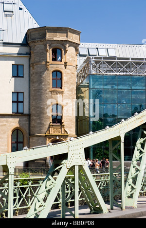 Imhoff-Schokoladenmuseum (Imhoff-Schokoladenmuseum) mit Eingang Brücke, Köln Stockfoto