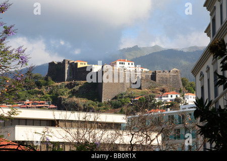 Fortaleza de Pico Funchal Festung am Meer Stadt portugiesische Insel Madeira im mittleren Atlantik Stockfoto