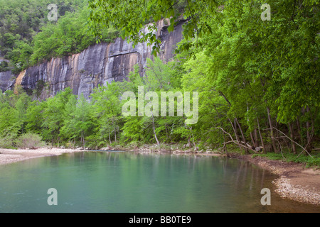 Klippen über Buffalo River, Buffalo National River, Arkansas Stockfoto