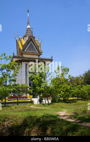 Memorial Stupa die Killing Fields außerhalb Phnom Penh, Kambodscha Stockfoto