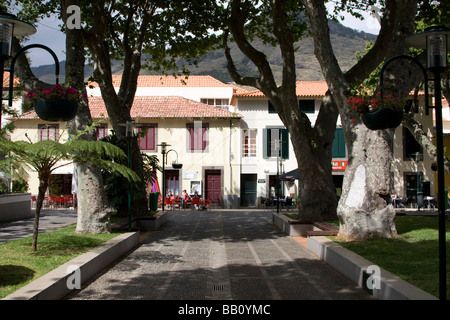 Machico am Meer Stadt portugiesische Insel Madeira im mittleren Atlantik Stockfoto