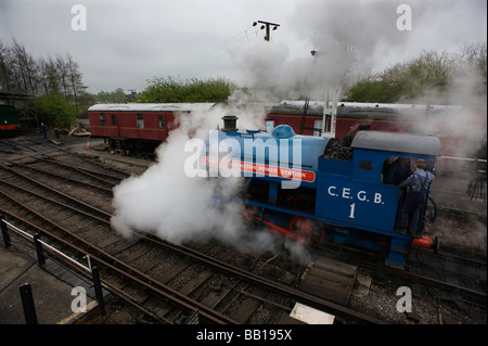 Colne Valley Railway Museum in der Nähe von Schloss Heddingham Essex Großbritannien hier gesehen Castle Donnington Nr. 1 Zug Stockfoto