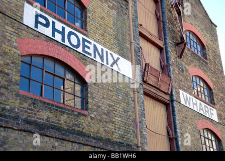 Phoenix Wharf Wapping Hautpstraße Wapping London Stockfoto