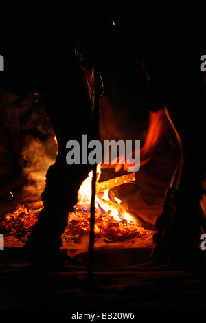 Kalahari Bushmen einen traditionellen Tanz, Botswana Stockfoto