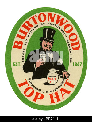 Alte britische Bieraufkleber für Burtonwoods Zylinderhut beste Ale, Warrington, Cheshire Stockfoto