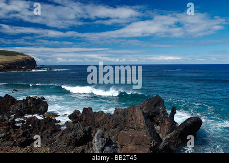 Vulkanischen Küste der entlegensten bewohnten Insel der Welt. Osterinsel, Chile. Stockfoto
