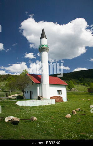 Montenegro, Kosovo Frontier, Dacici Dorf, kleine Dorf Moschee Stockfoto