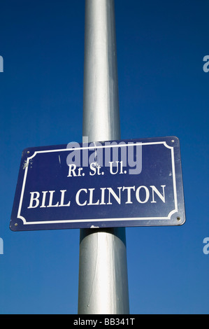 KOSOVO, Prishtina. Zeichen für Bill Clinton Street (benannt nach dem US-Präsidenten) Stockfoto