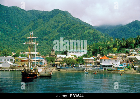 Karibik, St. Lucia, Soufriere. Boote im Hafen. Stockfoto