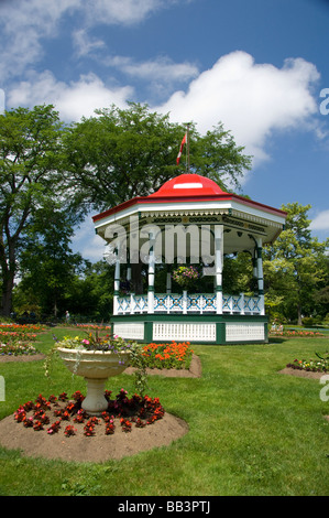 Kanada, Nova Scotia Halifax, öffentliche Gärten. Historischen viktorianischen Stadtgarten, gegründet 1836, traditionellen Pavillon. Stockfoto