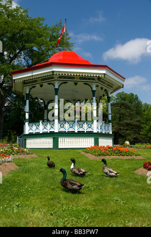 Kanada, Nova Scotia Halifax, öffentliche Gärten. Historischen viktorianischen Stadtgarten, gegründet 1836, traditionellen Pavillon. Stockfoto