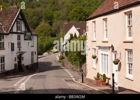 UK Gloucestershire Forest of Dean Wye Valley Brockweir Village Inn auf Hauptstraße Stockfoto