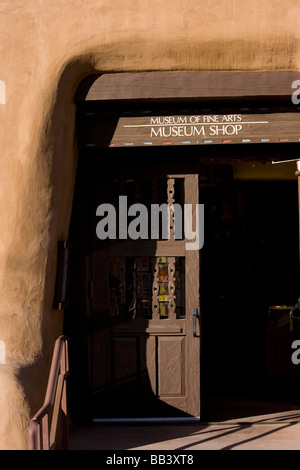 NA, USA, New Mexico, Santa Fe, Plaza, New-Mexico Museum der schönen Künste Stockfoto
