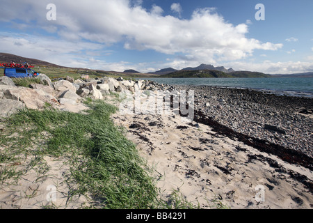 Sand Grass & Steinen am Ufer von Kyle der Zunge Sutherland nördlichen Schottland Großbritannien UK Stockfoto