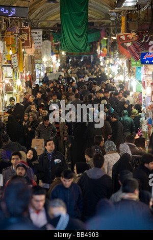 Überfüllten zentrale Basar in Teheran, Iran. Stockfoto