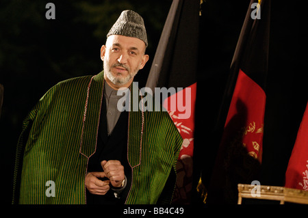 Der Interimspräsident Hamid Karzai. Stockfoto