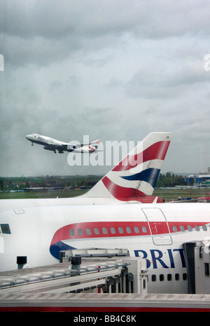 British Airways Flugzeuge in Heathrow Terminal 5 Stockfoto