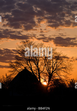 Sonnenuntergang in Landschaft Stockfoto