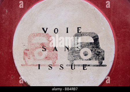 Voie Sans Problem (korsische Straßenschild) Stockfoto