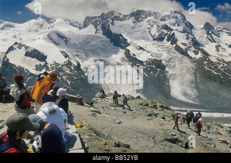 Breithorn-Massivs über Gornergletscher gesehen von Gornergratt in der Nähe von Zermatt im Walliser Alpen Wallis Schweiz Stockfoto