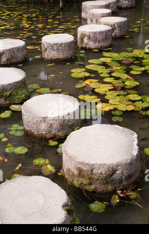 Garyu-Kyo Brücke, Heian Jingu Schrein, Kyoto, Kansai-Region, Honshu, Japan Stockfoto