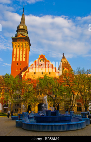 Rathaus am Platz Trg Republike in Mitteleuropa Subotica Serbien Stockfoto