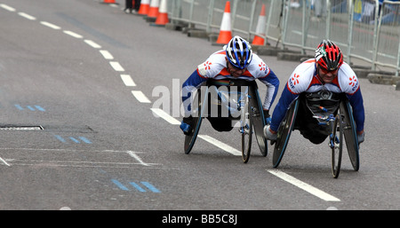 Flora London Marathon 2009 Rollstuhl Stockfoto