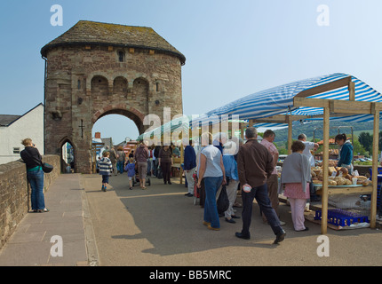 Straßenmarkt Monnow Brücke Monmouth Wales Stockfoto