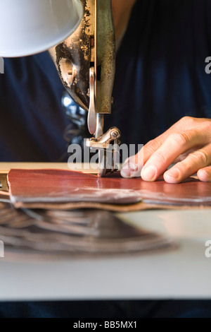 Traditionelle Schuhmacher-Werkstatt Stockfoto