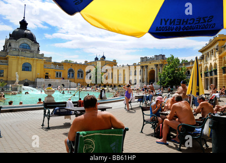 Schachspieler an das Szechenyi-Bad in Budapest Ungarn Stockfoto