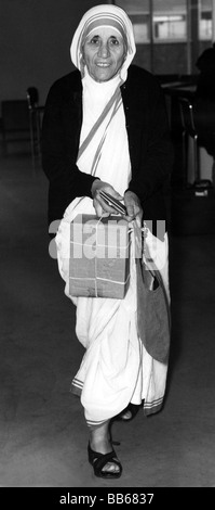 Mutter Teresa, 26.8.1910 - 5.9.1997, Römisch-Katholische Nonne, volle Länge, 1971, Stockfoto