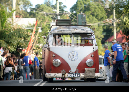 Nimbin Mardisgrass VW Kombi-Festzug Stockfoto