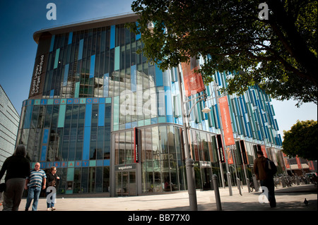 außen, Zentralbibliothek Stadtzentrum von Cardiff Wales UK Stockfoto