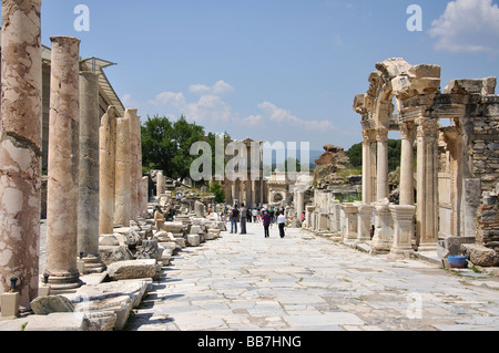 Curetes Street, antike Stadt Ephesus, Selcuk, Provinz Izmir, Republik Türkiye Stockfoto