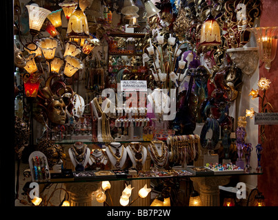 Bunte Murano Glass auf Verkauf im Shop Fenster, Venedig Italien, Europa Stockfoto