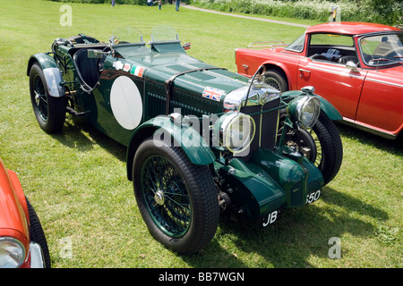 Ein Vintage-MG-Sportwagen auf einer Oldtimer-Rallye, Wallingford, Oxfordshire, Vereinigtes Königreich Stockfoto