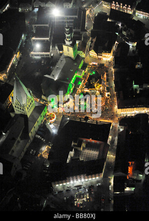 Luftaufnahme, Nachtaufnahme, Weihnachtsmarkt, Rathaus, St.-Patrokli-Dom-Dom, Morgner-Haus Baustelle Alte Pfal Stockfoto