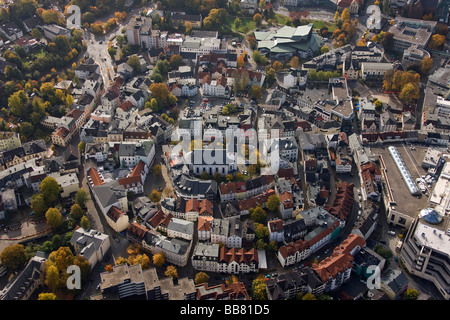 Luftaufnahme, Altstadt, protestantische Erloeserkirche, Erlöserkirche, Luedenscheid, Maerkischer Kreis, Sauerland, North R Stockfoto