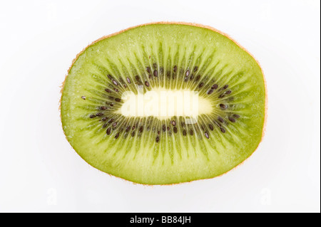 In Scheiben geschnitten offen Kiwis Stockfoto