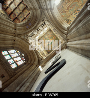 Ely Kathedrale Westturm nachschlagen Stockfoto