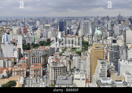 Luftaufnahme, Blick auf die Kathedrale da Sé und Praca da Sé Quadrat, Sao Paulo, Brasilien, Südamerika Stockfoto