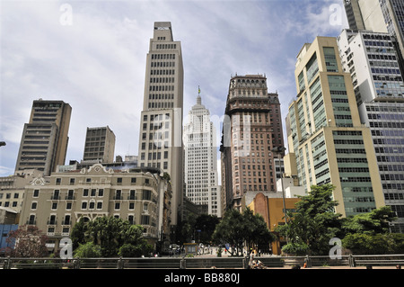 Historischen und modernen Wolkenkratzern, Sao Paulo, Brasilien, Südamerika Stockfoto